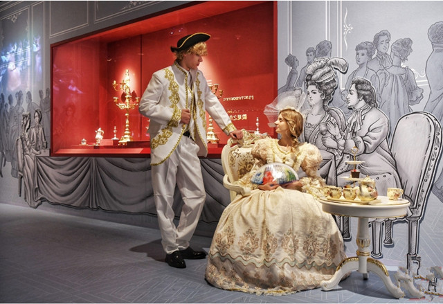 金沙遺址博物館“珍?藏——英國V&A博物館館藏吉爾伯特精品展”首場專題活動(dòng)在展廳精彩上演。