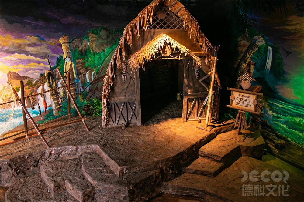 博物館設(shè)計中如何處理展品的交互式展示和保護(hù)？